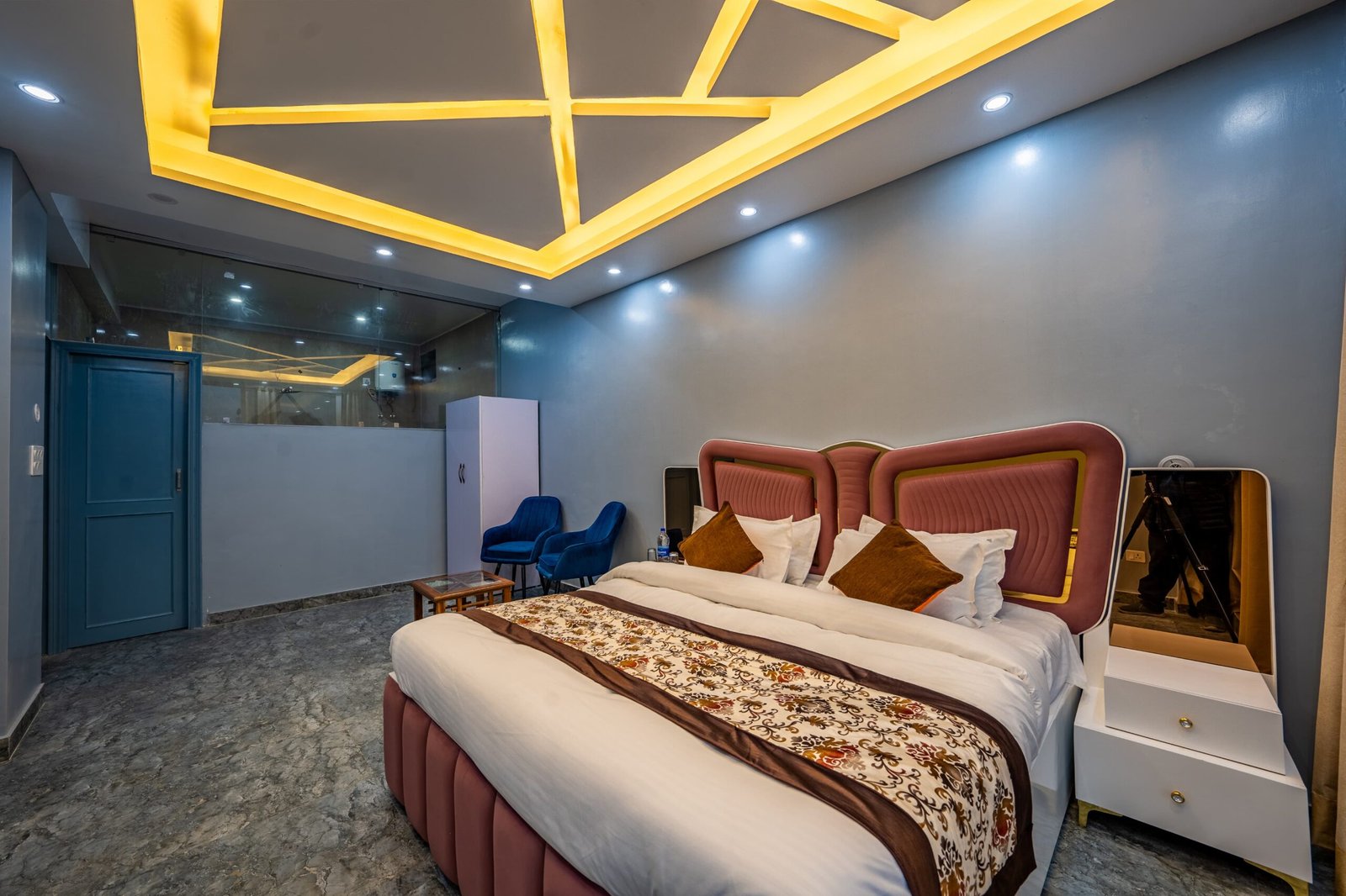 WhatsApp Image 2025-03-23 at 1.42.04 AM (3)